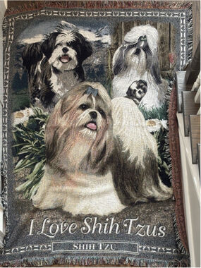 Danbury Mint Shih Tzu Dogs Tapestry Throw Blanket Wall Hanging 48 x 67